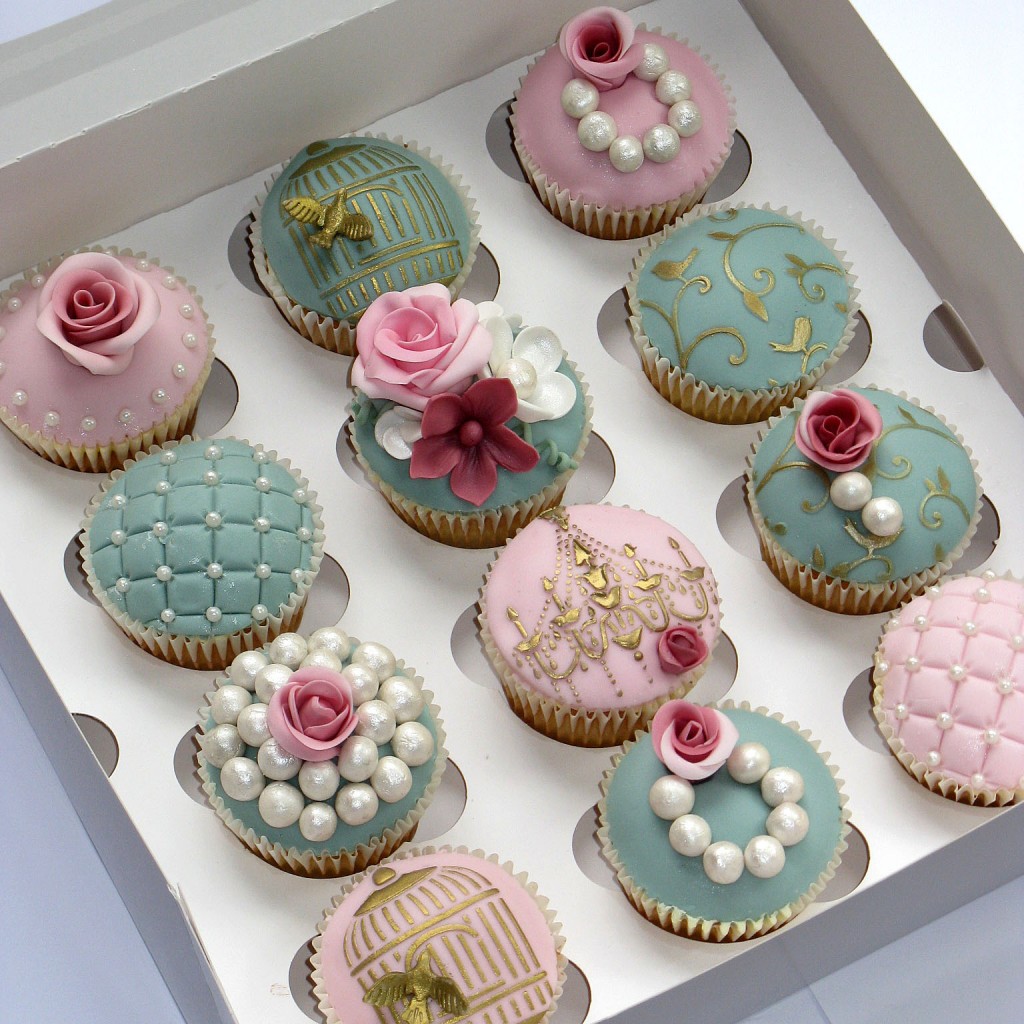 royal cupcakes