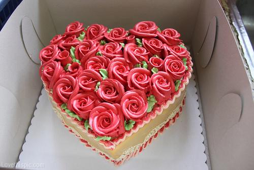 velentine heart cake