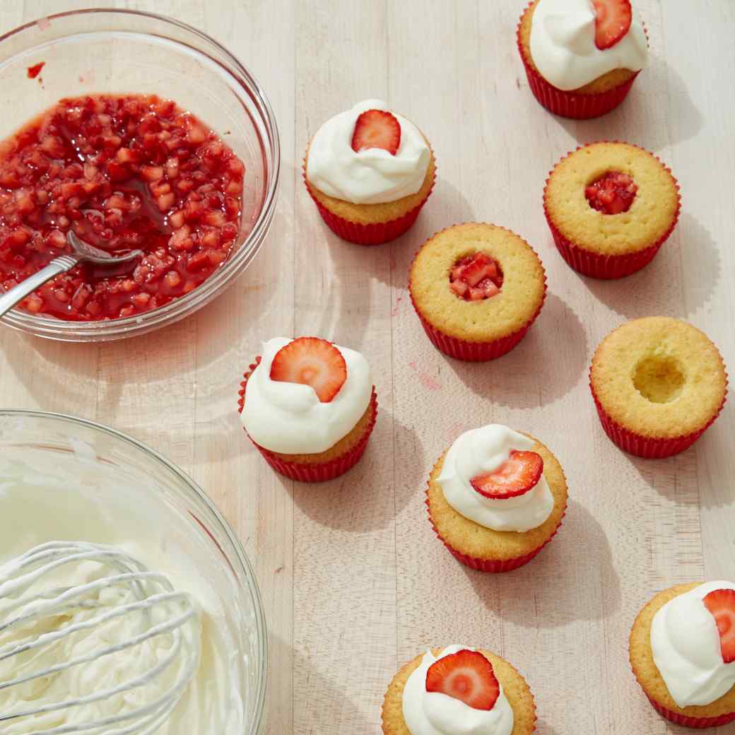 Strawberry Cupcake Baking