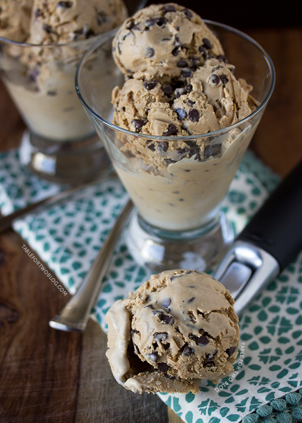 espress-chocolate-chip-ice-cream-tablefortwoblog-1