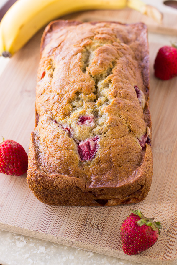 strawberry-banana-bread-3