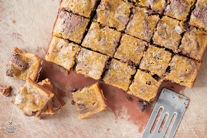 pumpkin-swirl-brownies-top