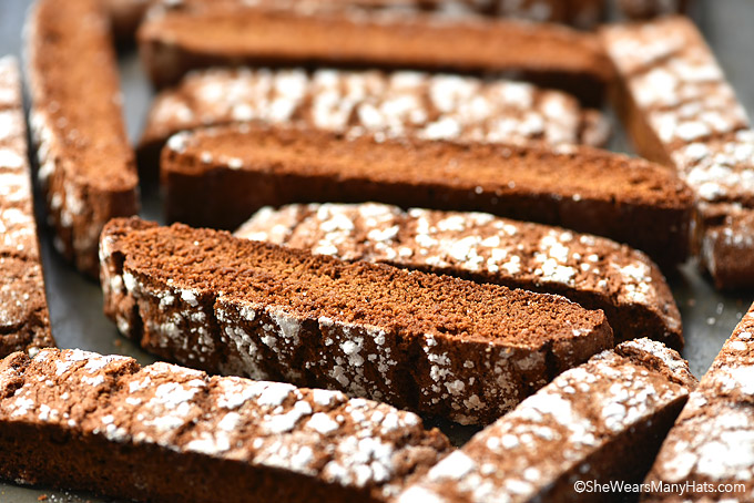 gingerbread-biscotti-recipe-1