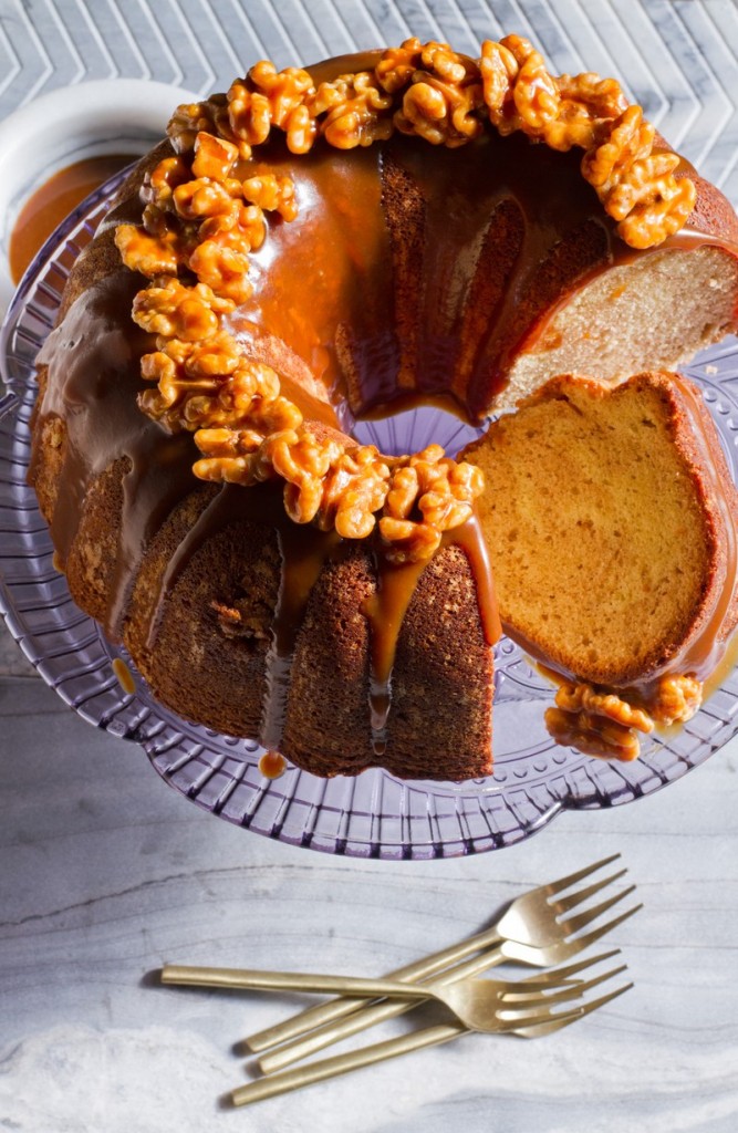 salt-and--coffee-caramel-bundt-cake-recipe_v_medium